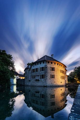 1908 Schloss Hallwil bei blauer Stunde